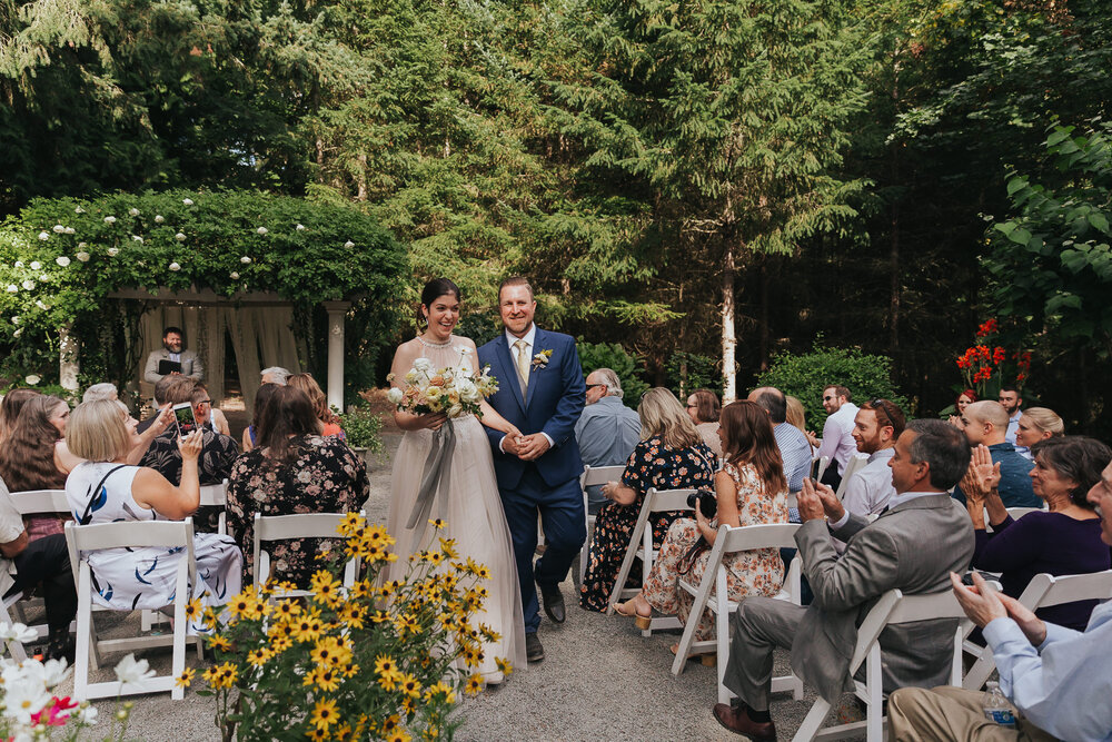 Portland-Backyard-Wedding-Ceremony.jpg